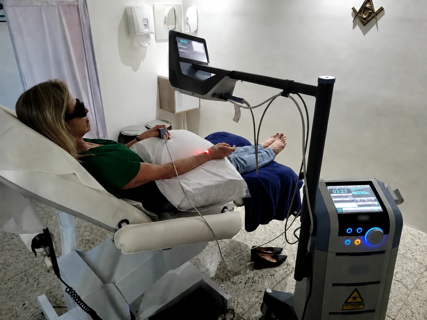Aplicação do laser de alta intensidade (HILT)