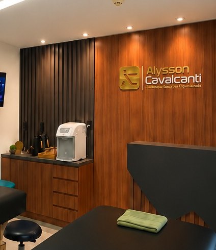 Sala de atendimento da AC Fisio, em Recife